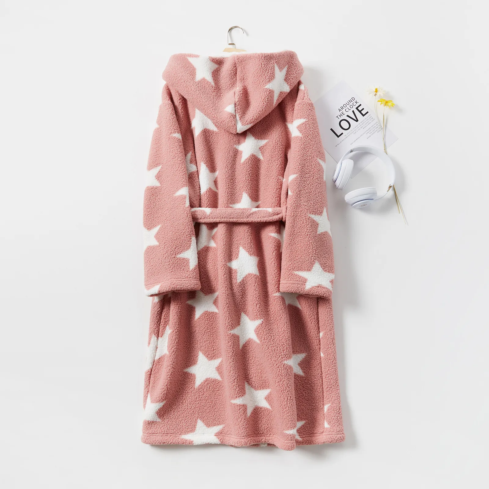 Valentine's Day Produst 2021 New Fashion Casual Unisex Sleepwear Winter Stars Printing Pockets Long Sleeves Long Fashion Pajamas
Valentine's Day Produst 2021 New Fashion Casual Unisex Sleepwear Winter Stars Printing Pockets Long Sleeves Long Fashion Pajamas