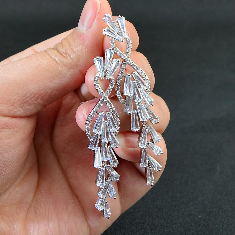 CINKILE New Cubic Zircon Long Drop Earrings for Women Fashion Copper Bridal Wedding Earrings Sparkling Luxury Jewelry Good Gifts
CINKILE New Cubic Zircon Long Drop Earrings for Women Fashion Copper Bridal Wedding Earrings Sparkling Luxury Jewelry Good Gifts