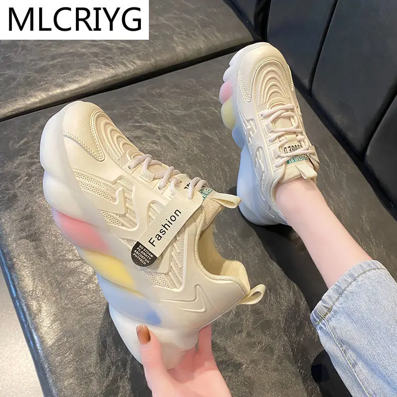 Кроссовки женские сетчатые на шнуровке, удобные дышащие, повседневная разноцветная нескользящая обувь на платформе, модель 2021
Кроссовки женские сетчатые на шнуровке, удобные дышащие, повседневная разноцветная нескользящая обувь на платформе, модель 2021