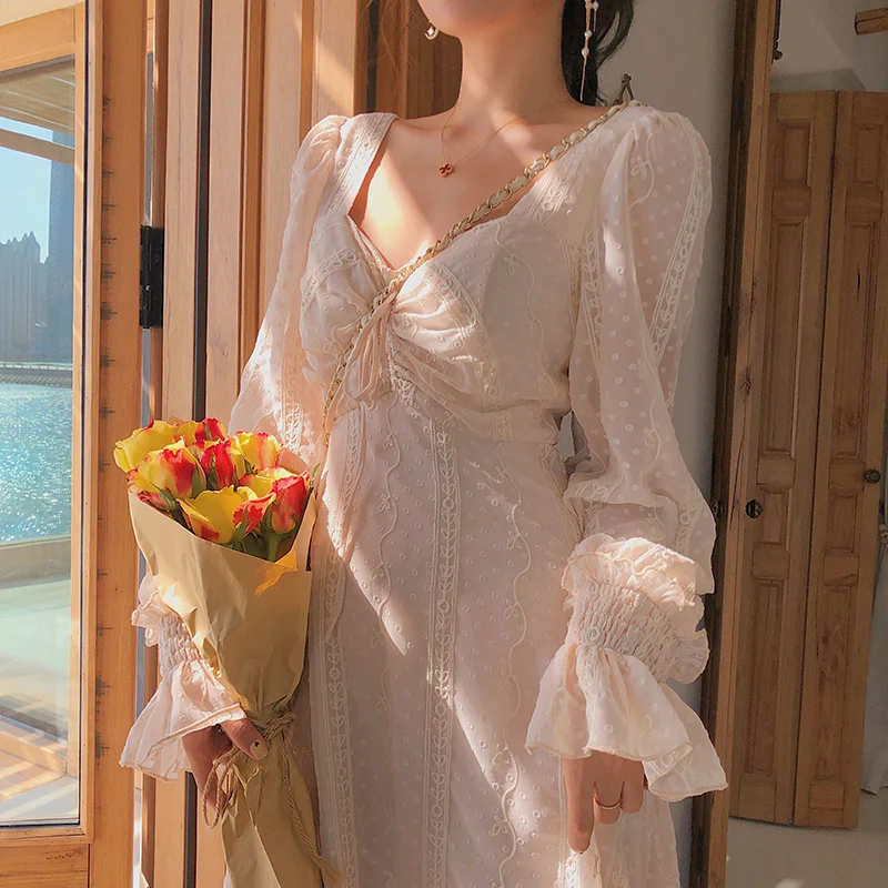 Vintage Fairy Dress Women Elegant Designer Chiffon Dress Long Sleeve French Party Midi Dress Casual Women's Clothing Autumn 2021
Vintage Fairy Dress Women Elegant Designer Chiffon Dress Long Sleeve French Party Midi Dress Casual Women's Clothing Autumn 2021