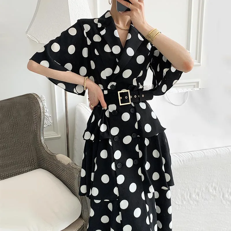 2021 Elegant Office Ruffle Layered Dress Women Vintage Short Sleeve Dots Belted Sashes A-line Ladies Dresses Summer New Vestidos 
2021 Elegant Office Ruffle Layered Dress Women Vintage Short Sleeve Dots Belted Sashes A-line Ladies Dresses Summer New Vestidos
