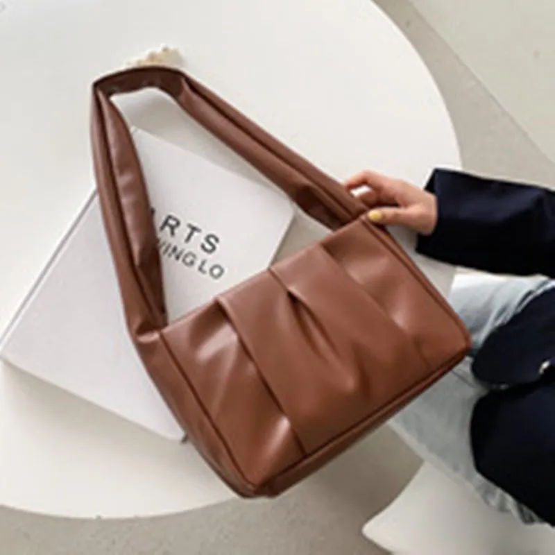 Luxury Designer Leather Crossbody Bags For Women Travel Handbag Fashion Mini Shoulder Messenger Bag Ladies Cross Body Bag BB95
Luxury Designer Leather Crossbody Bags For Women Travel Handbag Fashion Mini Shoulder Messenger Bag Ladies Cross Body Bag BB95