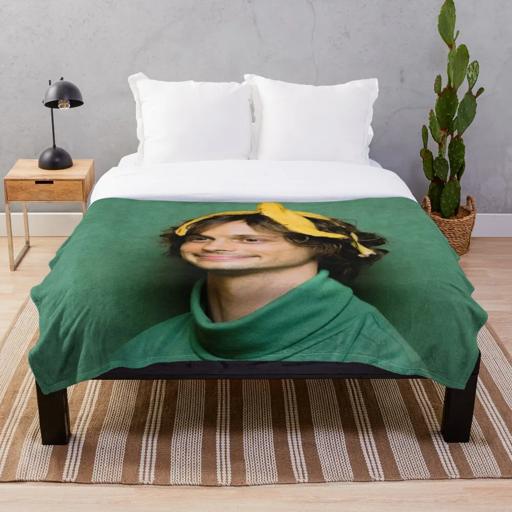 Matthew Gray Gubler with a Banana Blanket Fleece Cartoon Print Children Warm Bed Throw Blanket newborn bayby Adult Blanket 
Matthew Gray Gubler with a Banana Blanket Fleece Cartoon Print Children Warm Bed Throw Blanket newborn bayby Adult Blanket