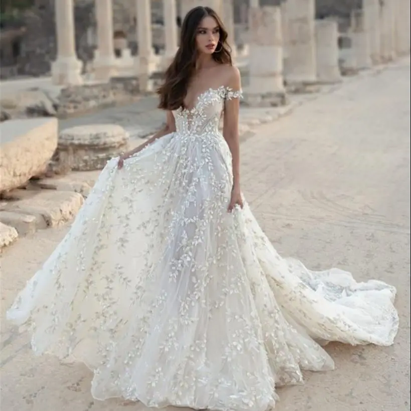 

Newest Bohemian Wedding Dress Off the Shoulder Lace Appliqued A Line Boho Bridal Gowns Sweep Train Abiti Da Sposa