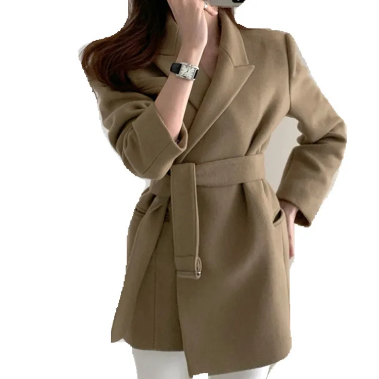 2021 Women Blazers Woolen Coats Jacket Outerwear Thicken Warm Lace Up Office Lady Slim Lapel Overcoat Khaki Korea Style Coat New
2021 Women Blazers Woolen Coats Jacket Outerwear Thicken Warm Lace Up Office Lady Slim Lapel Overcoat Khaki Korea Style Coat New