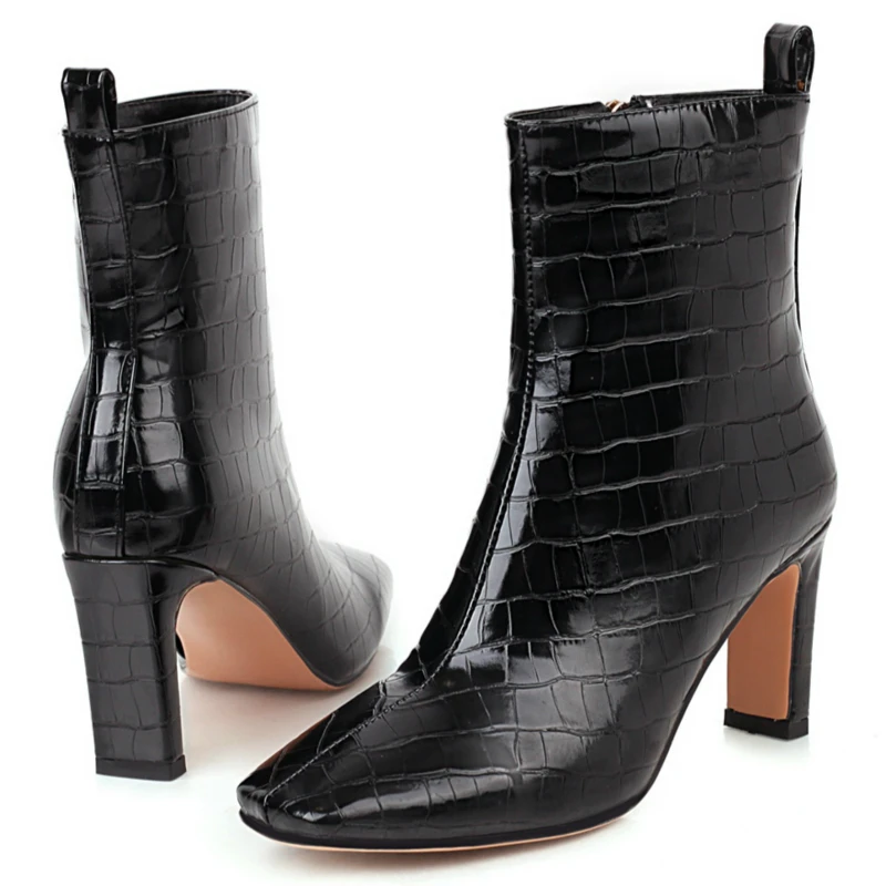 Комплекты модной обуви в Женские осенние ботильоны новые 2021 полусапожки для женщин; Пикантная обувь на каблуках; Ковбойские ботинки; Обувь ... 
Комплекты модной обуви в Женские осенние ботильоны новые 2021 полусапожки для женщин; Пикантная обувь на каблуках; Ковбойские ботинки; Обувь ...