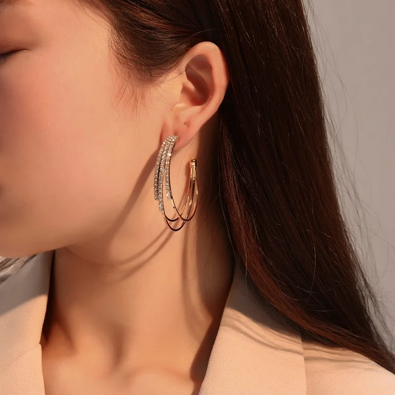 2020 New Classic Metal Round Women Hook Earrings Fashion Simple Personality Multilayer Earrings Accessories Jewelry
2020 New Classic Metal Round Women Hook Earrings Fashion Simple Personality Multilayer Earrings Accessories Jewelry