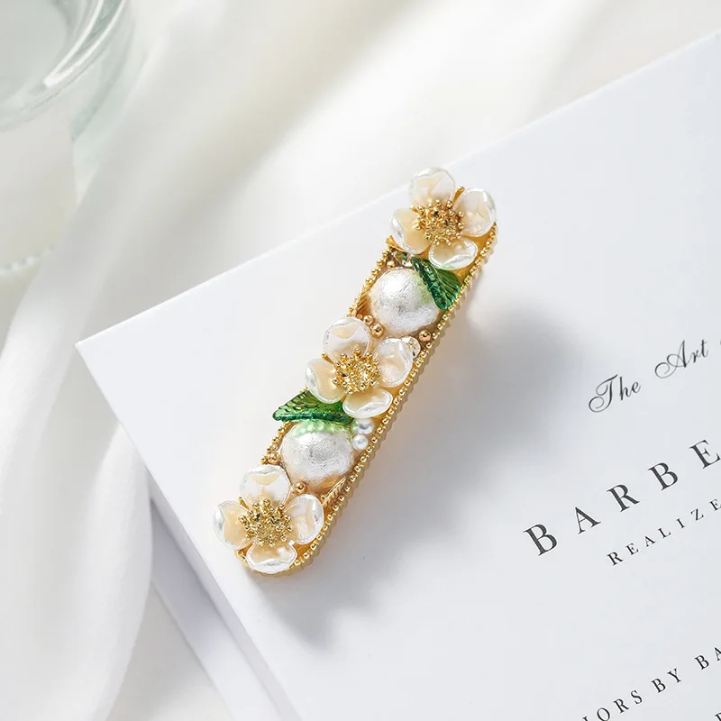 Girls Shell Flower Edge Clip Pear Flower Series Sweet And Cute Hairpin Green Leaf Spring Clip Duckbill Clip Hairpin Accessories
Girls Shell Flower Edge Clip Pear Flower Series Sweet And Cute Hairpin Green Leaf Spring Clip Duckbill Clip Hairpin Accessories