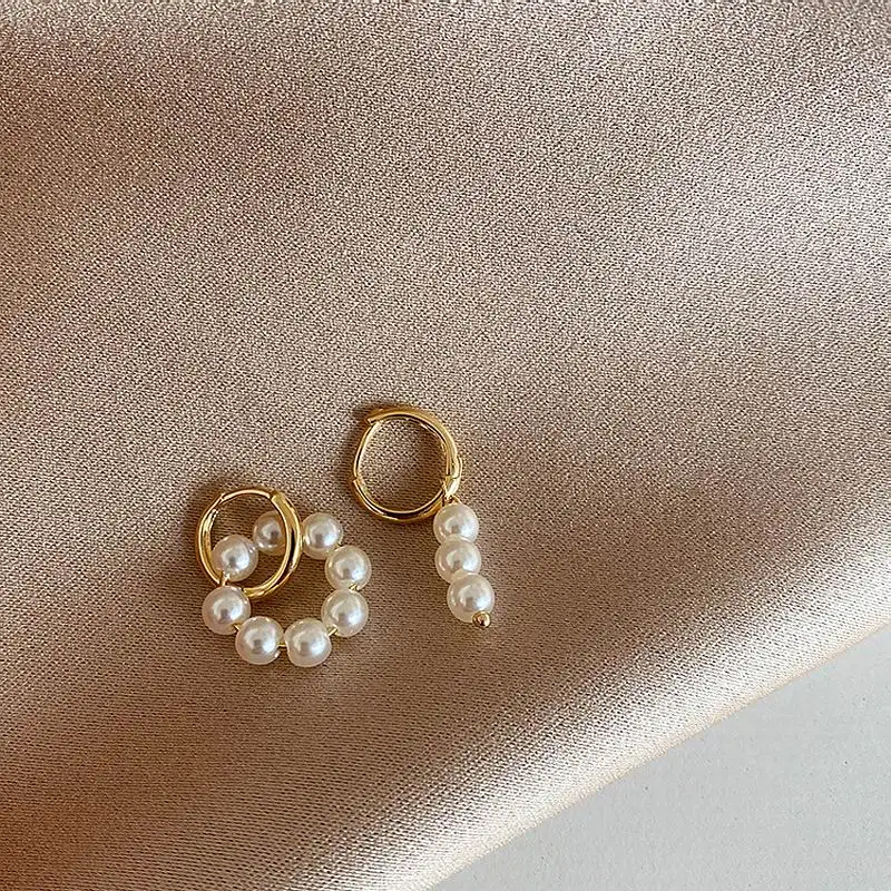 Fashion Pearl Circle AB Earrings Etrendy Delicate New Jewelry Temperament Women Earings Wholesale
Fashion Pearl Circle AB Earrings Etrendy Delicate New Jewelry Temperament Women Earings Wholesale