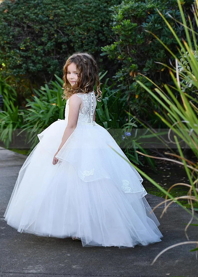 Ball Gown Flower Girl Dress Lace Appliques Baby Girls Party Dresses Puffy First Communion Dress White Ivory
Ball Gown Flower Girl Dress Lace Appliques Baby Girls Party Dresses Puffy First Communion Dress White Ivory