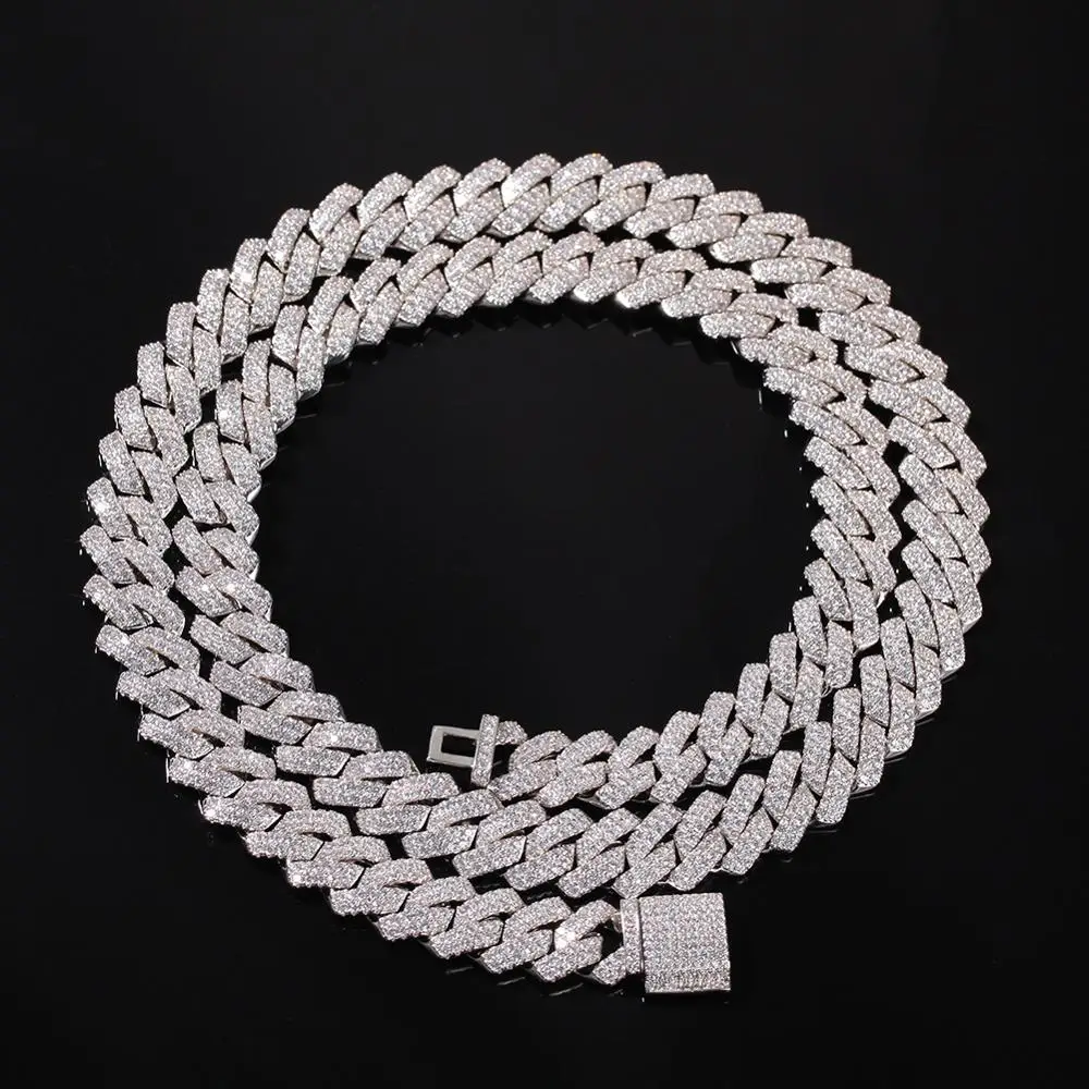 Men Hip hop Iced Out Bling cuban chain Necklace high quality AAA Zircon new style cuban chains necklaces Hiphop jewelry
Men Hip hop Iced Out Bling cuban chain Necklace high quality AAA Zircon new style cuban chains necklaces Hiphop jewelry