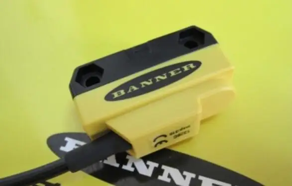 QS18VN6RB фотоэлектрический датчик режима (эмиттер/приемник) 61669
QS18VN6RB фотоэлектрический датчик режима (эмиттер/приемник) 61669