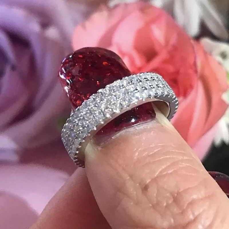 Diamond Wedding S925 Silver Office Rings Woman Love Couple Wedding Bands Rings Luxury Silver Diamond Fine Jewelry for Women
Diamond Wedding S925 Silver Office Rings Woman Love Couple Wedding Bands Rings Luxury Silver Diamond Fine Jewelry for Women
