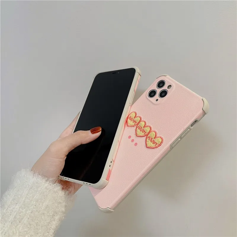 Cute luxury Embroidered heart female soft Case For iPhone 11 12 Pro Max mini 7 8 Plus XR X XS MAX SE 2 girl phone cover fundas
Cute luxury Embroidered heart female soft Case For iPhone 11 12 Pro Max mini 7 8 Plus XR X XS MAX SE 2 girl phone cover fundas