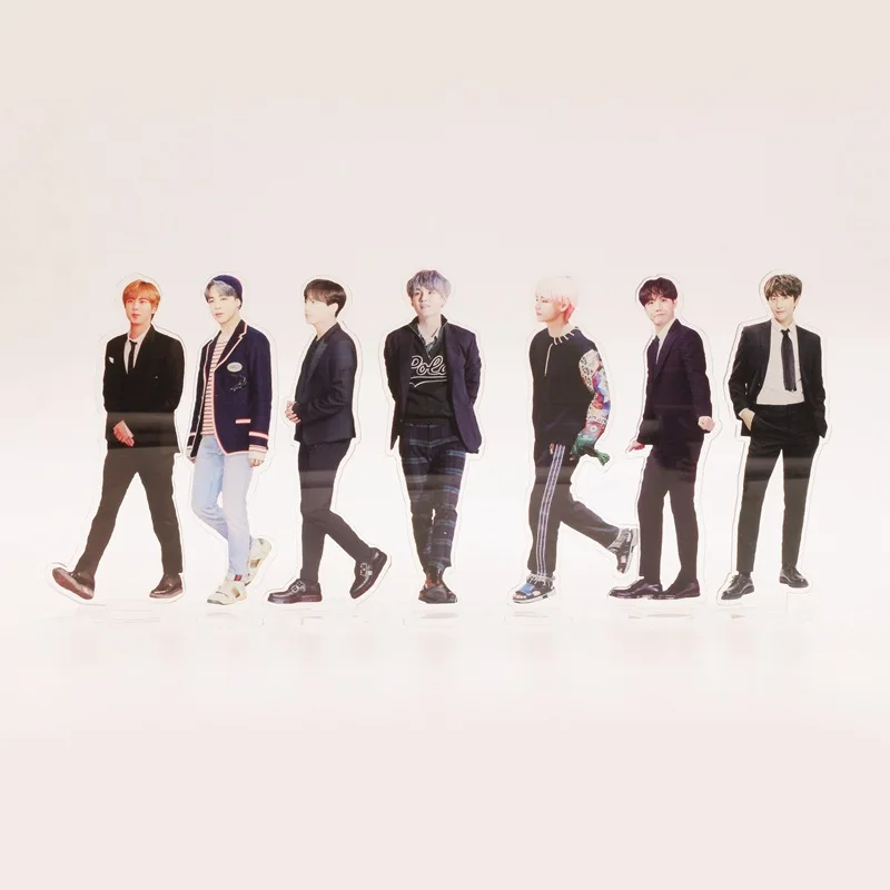 Оптовая продажа, группа Kpop, 18 см, человеческая форма, Bangtan Boys, прозрачные ПВХ акриловые фигурки, коллекция постоянных вееров, прозрачные
Оптовая продажа, группа Kpop, 18 см, человеческая форма, Bangtan Boys, прозрачные ПВХ акриловые фигурки, коллекция постоянных вееров, прозрачные