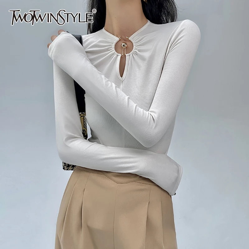 TWOTWINSTYLE Patchwork Metal Buckle T Shirts For Female O Neck Long Sleeve High Waist Slimming Solid Color Women's Dress New
TWOTWINSTYLE Patchwork Metal Buckle T Shirts For Female O Neck Long Sleeve High Waist Slimming Solid Color Women's Dress New