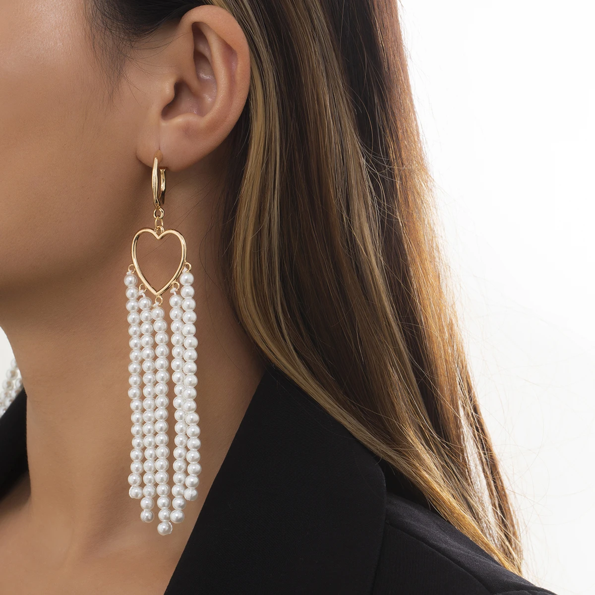 Lacteo Korean Long Tassel Imitation Pearl Drop Earrings for Women Fashion Gold Color Heart Pendant Earrings Wedding Jewelry Gift
Lacteo Korean Long Tassel Imitation Pearl Drop Earrings for Women Fashion Gold Color Heart Pendant Earrings Wedding Jewelry Gift