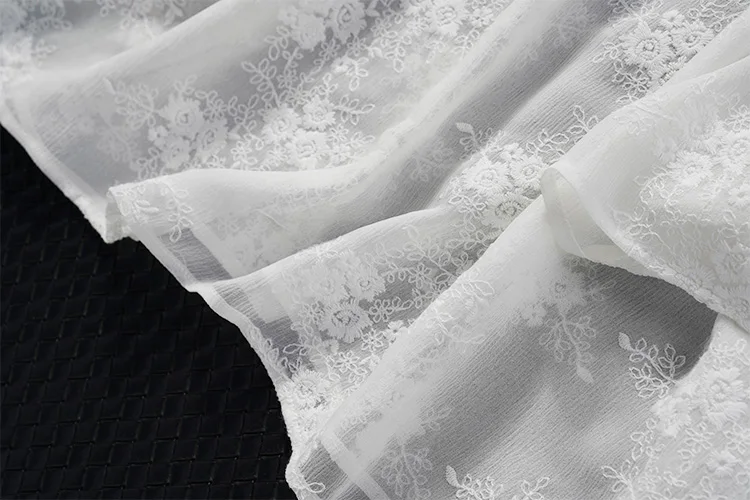 Women's 100% Mulberry Silk Embroidery Georgette Silk Thin type White Top Shirt Blouse Crew Neck 3/4 sleeves JN644
Women's 100% Mulberry Silk Embroidery Georgette Silk Thin type White Top Shirt Blouse Crew Neck 3/4 sleeves JN644