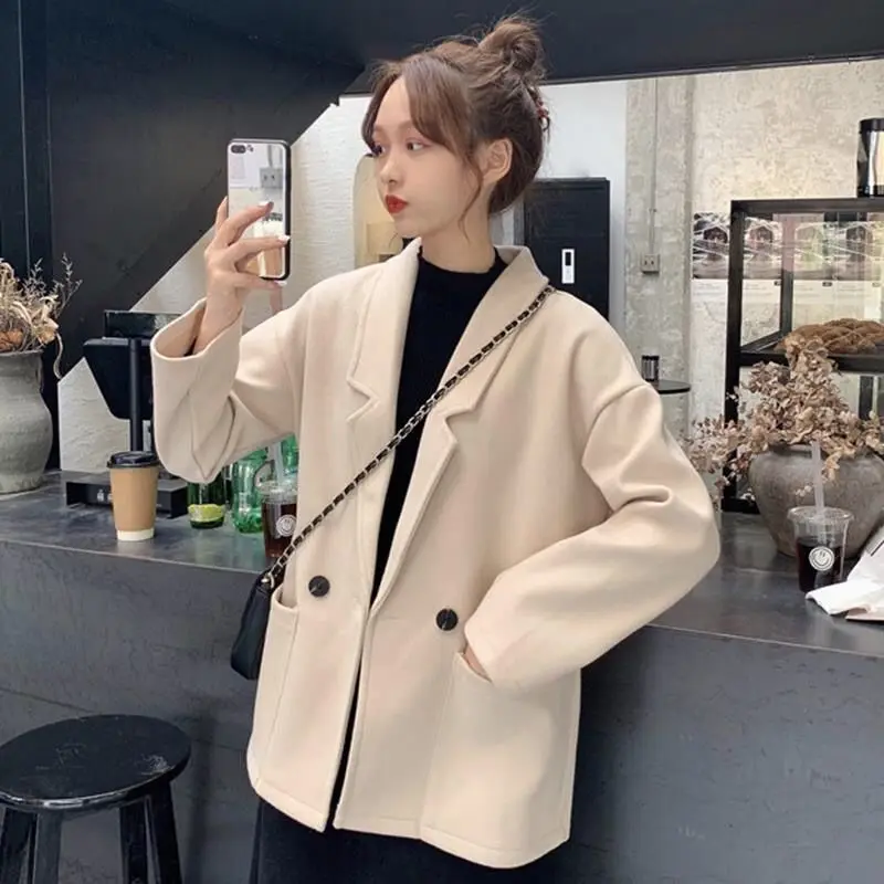 coats woman Autumn winter new Korean college style Single-breasted jacket female students all-match loose warm thick woman coat
coats woman Autumn winter new Korean college style Single-breasted jacket female students all-match loose warm thick woman coat