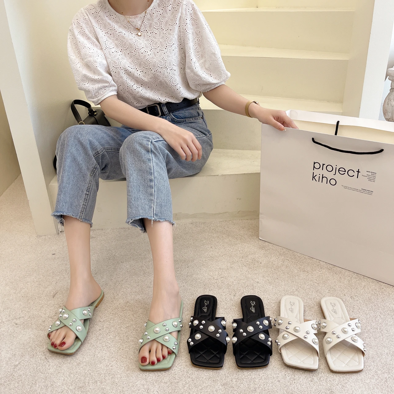 Cross Pearl Flat Sandals Women Summer 2021 Net Red Flat Foreign Trade Slippers Fairy Wind Sandals Outer Wear
Cross Pearl Flat Sandals Women Summer 2021 Net Red Flat Foreign Trade Slippers Fairy Wind Sandals Outer Wear