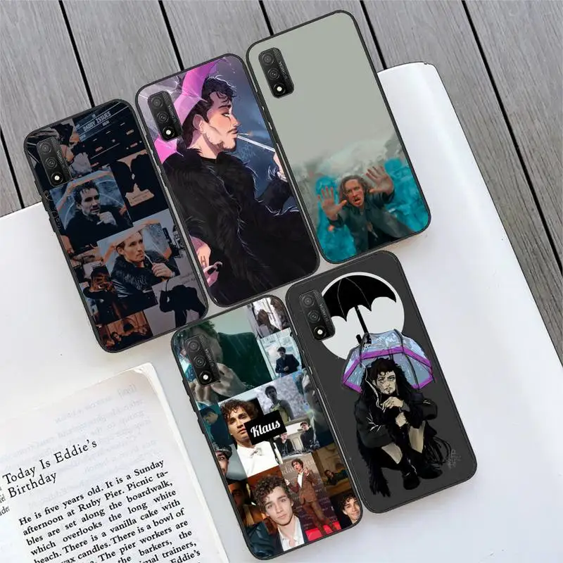 Umbrella Academy klaus mikaelson Phone Case For Redmi 8A 9A 10X Note 8 8t 9 Pro Max 10 K20 K30 Pro Cover Soft Back
Umbrella Academy klaus mikaelson Phone Case For Redmi 8A 9A 10X Note 8 8t 9 Pro Max 10 K20 K30 Pro Cover Soft Back