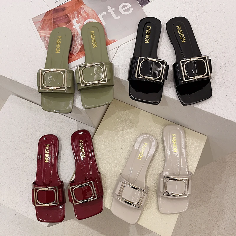 Rivet Shoes Woman 2021 Slippers For Swimming Pool Pantofle Low Luxury Slides Beach New Summer Flat Designer PU Fashion Metal Dec
Rivet Shoes Woman 2021 Slippers For Swimming Pool Pantofle Low Luxury Slides Beach New Summer Flat Designer PU Fashion Metal Dec