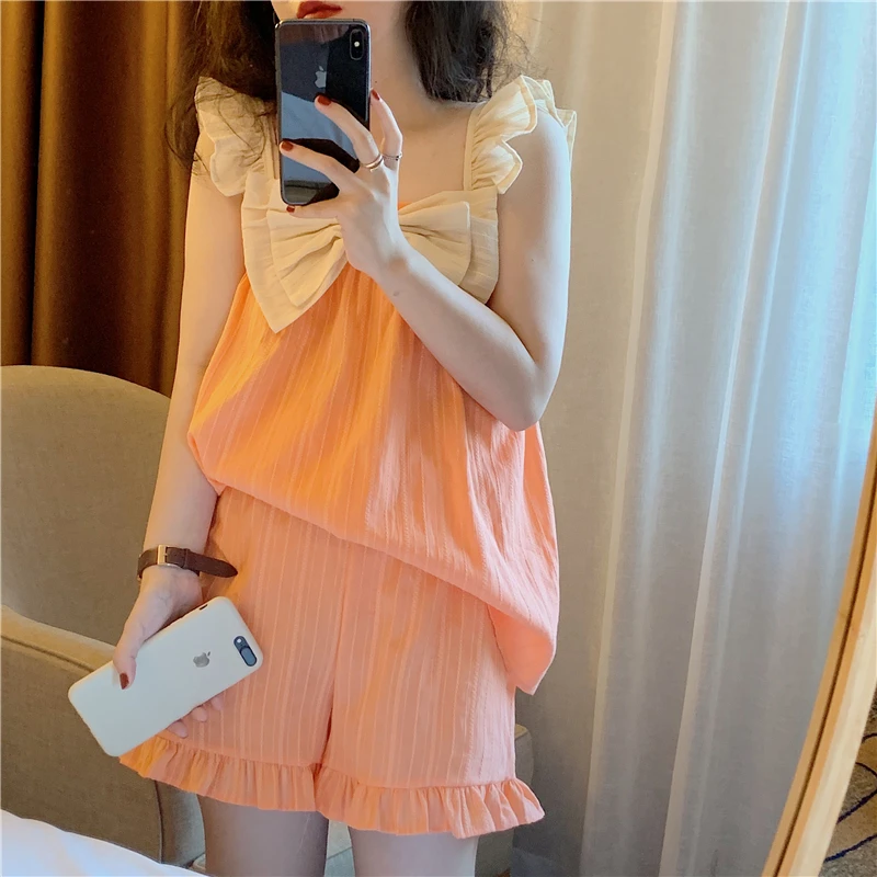 summer sweet bow tie pajamas set women sleepwear 2 piece set spaghetti strap tops shorts suit cotton homewear soft clothes Y674
summer sweet bow tie pajamas set women sleepwear 2 piece set spaghetti strap tops shorts suit cotton homewear soft clothes Y674