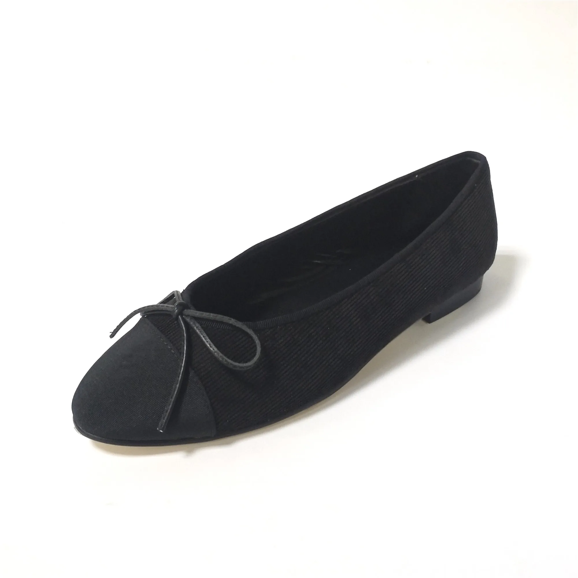 2021 Women's Shoes Genuine Leather Ballet Shoes Breathable Hot Sell Shoes New Fashion Casual Shoes for Spring Large Size34-43
2021 Women's Shoes Genuine Leather Ballet Shoes Breathable Hot Sell Shoes New Fashion Casual Shoes for Spring Large Size34-43