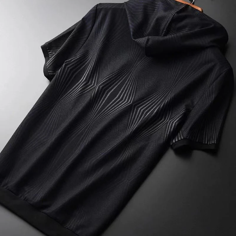 European and American new style light luxury style hit color casual sports suit men's hooded slim zipper sweater two-piece suit
European and American new style light luxury style hit color casual sports suit men's hooded slim zipper sweater two-piece suit