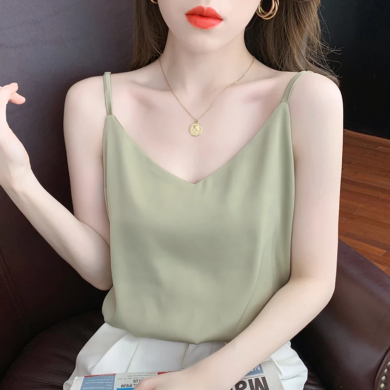 Silk Women's Camisole Tank Top Satin Solid V-neck Sexy Camis Ladies Tops Sleeveless Green Tops for Women Basic OL Women Clothing
Silk Women's Camisole Tank Top Satin Solid V-neck Sexy Camis Ladies Tops Sleeveless Green Tops for Women Basic OL Women Clothing