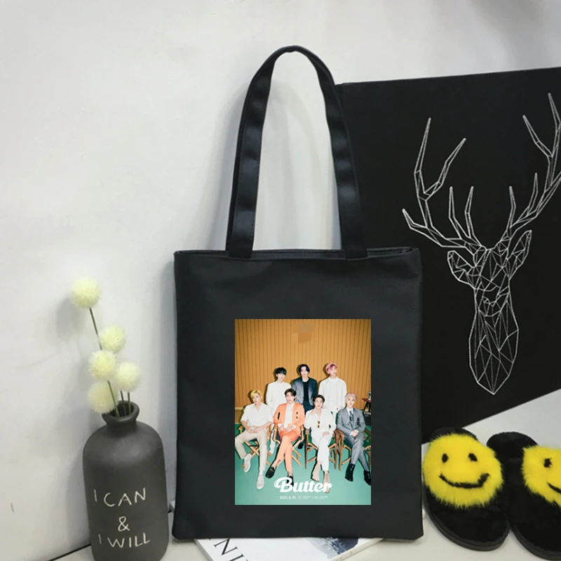 Wholesale Kpop Idol Bangtan Boys Butter Canvas Bag Shopper Handbag Duality Printing Cotton Cloth Tote Letter Kawaii Print
Wholesale Kpop Idol Bangtan Boys Butter Canvas Bag Shopper Handbag Duality Printing Cotton Cloth Tote Letter Kawaii Print