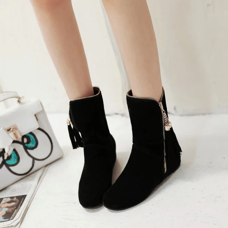 Tassels 4 colors EU34-43 large size autumn winter boots women suede round toe ankle boots wedges big size shoes for lady XKD2015
Tassels 4 colors EU34-43 large size autumn winter boots women suede round toe ankle boots wedges big size shoes for lady XKD2015