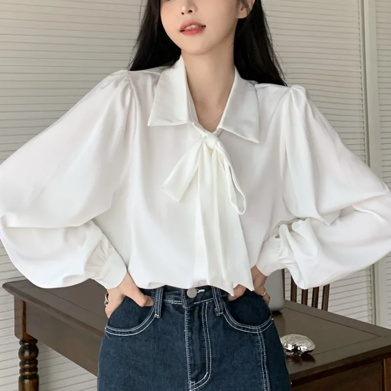 Loose White Shirt Long Sleeve Bow Top Women's Autumn 2021 Temperament Design Sense Shirt Rac 
Loose White Shirt Long Sleeve Bow Top Women's Autumn 2021 Temperament Design Sense Shirt Rac
