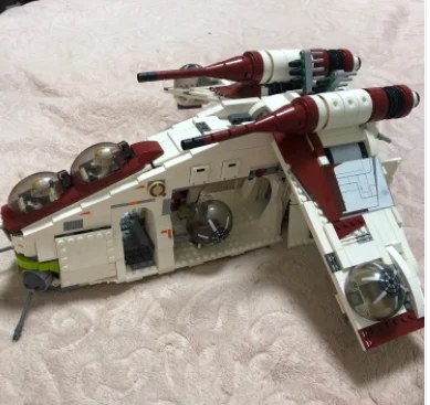 In stock Toy Republic Gunship Kit Set Compatible with 05041 79211 Children's Christmas gift
In stock Toy Republic Gunship Kit Set Compatible with 05041 79211 Children's Christmas gift
