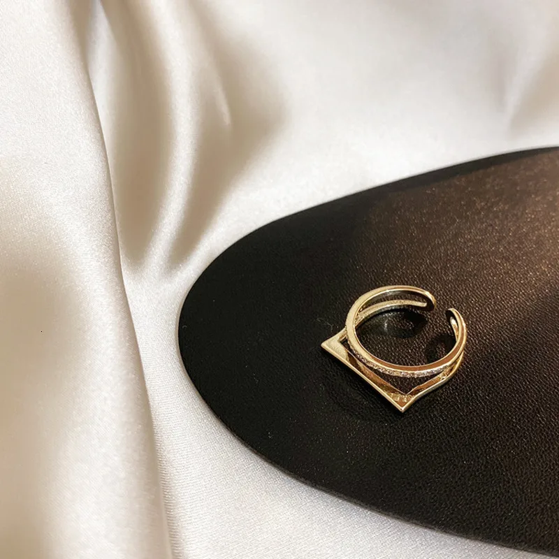 Ring Double-layer Line Zircon Simple Copper Alloy Gold Color Ring Rings For Women Anel Jewelry Jewellery Aneis Love Gift
Ring Double-layer Line Zircon Simple Copper Alloy Gold Color Ring Rings For Women Anel Jewelry Jewellery Aneis Love Gift