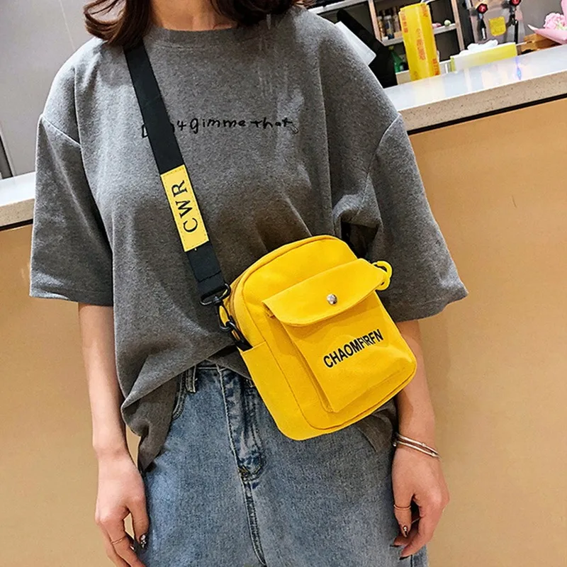 Women Shoulder Bag Fashion Pure Color Casual Tote Outdoor Bag Canvas Handbag 2021 Fashion Zipper Messenger Bags Sac Main Femme
Women Shoulder Bag Fashion Pure Color Casual Tote Outdoor Bag Canvas Handbag 2021 Fashion Zipper Messenger Bags Sac Main Femme