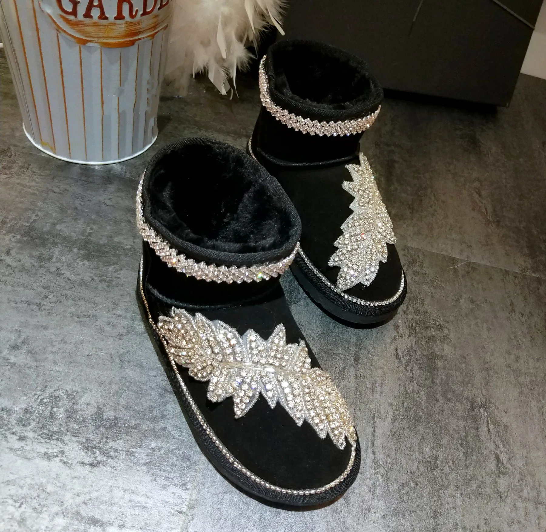 Winter Princess Leaf Rhinestones Sequins Short Boots Snow Boots Women's Cotton Boots Cotton Shoes
Winter Princess Leaf Rhinestones Sequins Short Boots Snow Boots Women's Cotton Boots Cotton Shoes