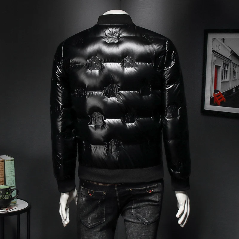 High Quality Silver Men's down Jacket Winter Feather US EU Popular Outdoor stage wear Thick Warm Male Winter Jacket 19819
High Quality Silver Men's down Jacket Winter Feather US EU Popular Outdoor stage wear Thick Warm Male Winter Jacket 19819