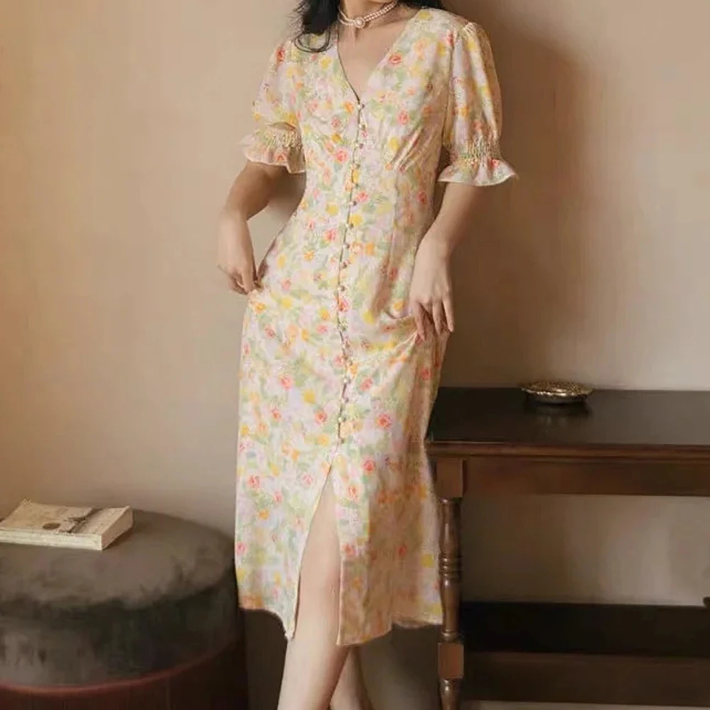 2021 Summer women small fresh Single breasted v neck Dresses Fashion sweet floral Vestido holiday Bow Sashes Slit Midi Dress
2021 Summer women small fresh Single breasted v neck Dresses Fashion sweet floral Vestido holiday Bow Sashes Slit Midi Dress
