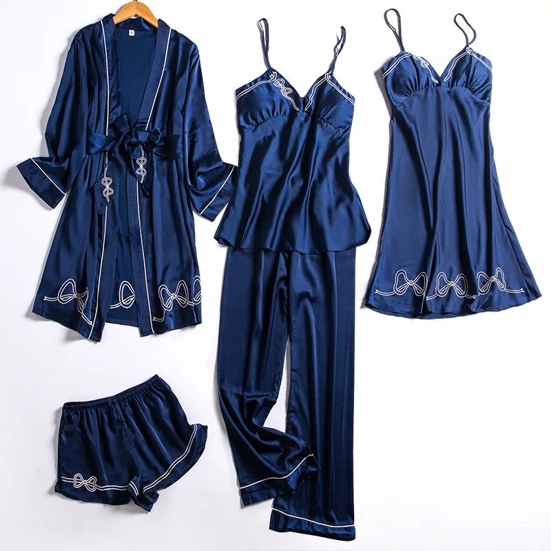Spring and Summer Women`s Sexy Silk Pijamas Five-Piece Robe Set Thoracic Pad Sling Long-Sleeved Robe Sleepwear Nightdress
Spring and Summer Women`s Sexy Silk Pijamas Five-Piece Robe Set Thoracic Pad Sling Long-Sleeved Robe Sleepwear Nightdress