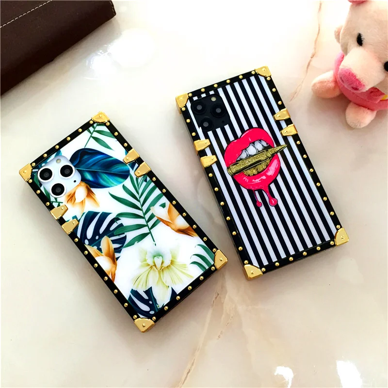 Phone Case for IPhone 11 Pro MAX Luxury Vintage Flower Plant Lips Case for Mobile Phones
Phone Case for IPhone 11 Pro MAX Luxury Vintage Flower Plant Lips Case for Mobile Phones