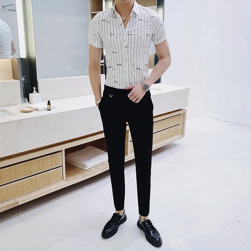 Brand Summer Striped Shirt Men Streetwear Short Sleeve Shirts Men Dress Casual Slim Fit Formal Business Shirt Chemise Homme 2020
Brand Summer Striped Shirt Men Streetwear Short Sleeve Shirts Men Dress Casual Slim Fit Formal Business Shirt Chemise Homme 2020