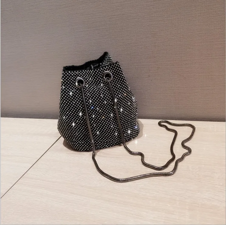 Aluminum mesh rhinestone hollow rhinestone grade A transparent glass mesh cloth dress shoe bag DIY metal decoration
Aluminum mesh rhinestone hollow rhinestone grade A transparent glass mesh cloth dress shoe bag DIY metal decoration
