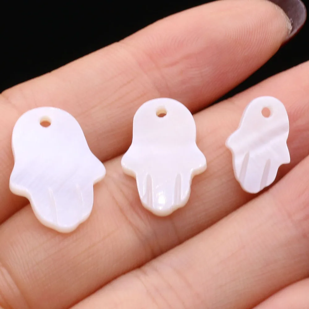 10pcs Natural Freshwater White Small Hand Shell Charms Pendants for Jewelry Making DIY Necklace Earrings Women Gift
10pcs Natural Freshwater White Small Hand Shell Charms Pendants for Jewelry Making DIY Necklace Earrings Women Gift