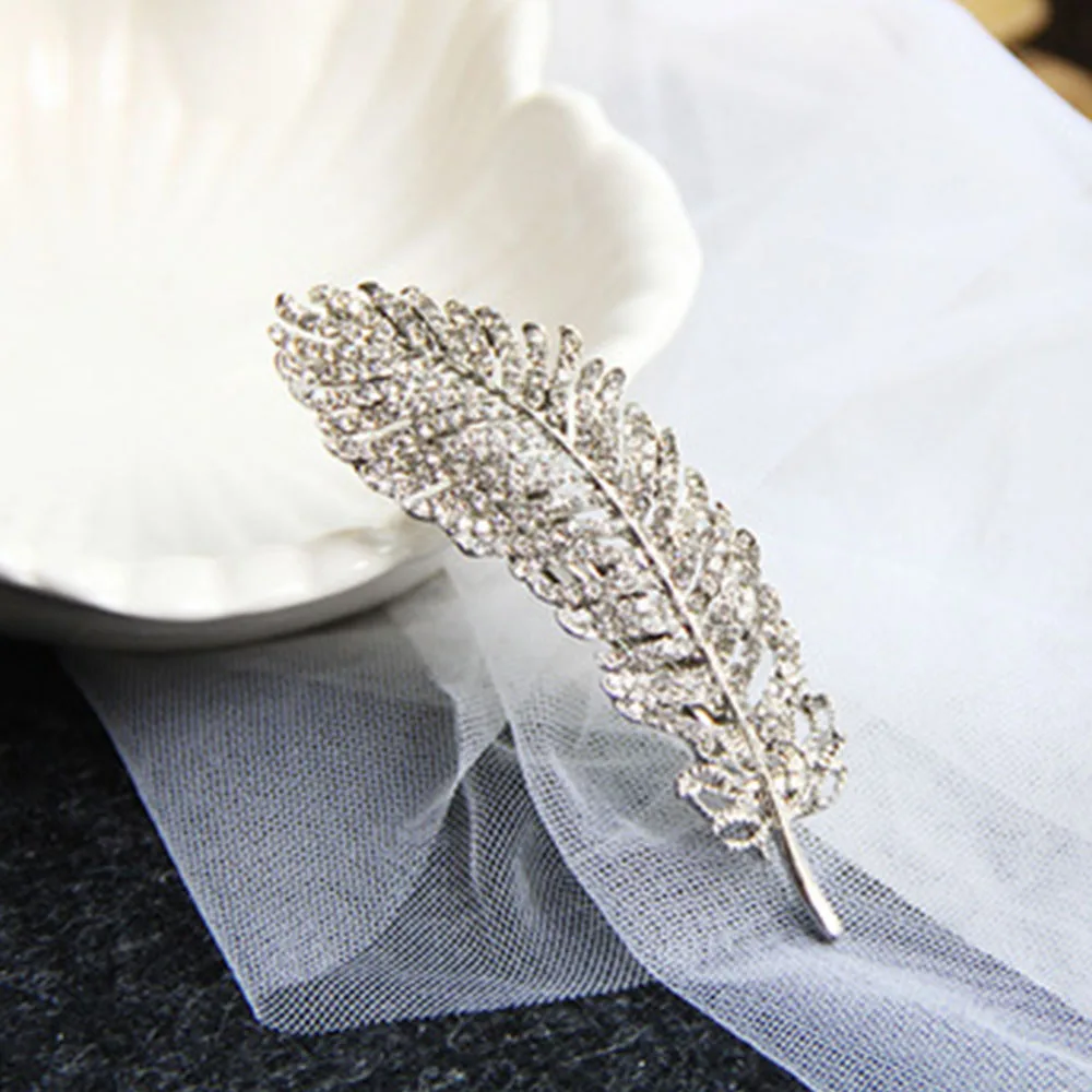 1Pc Fashion Metal Feather Hair Clip Rhinestones Luxurious Shiny Hair Clip Women Girls Hair Styling Accessories For Wedding Party
1Pc Fashion Metal Feather Hair Clip Rhinestones Luxurious Shiny Hair Clip Women Girls Hair Styling Accessories For Wedding Party