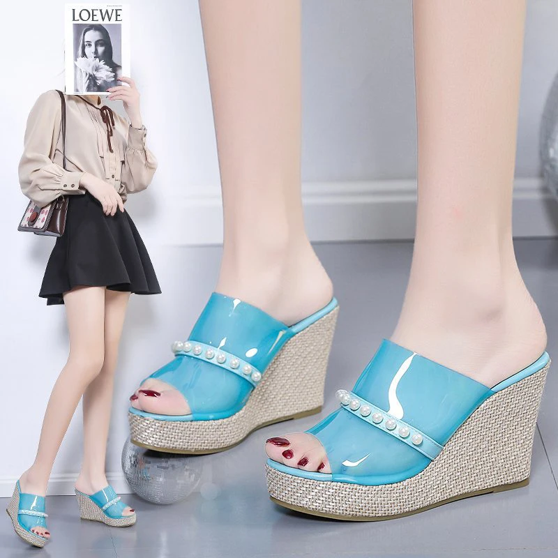 GHJIOL Elegant Women's Sandals Slippers transparent Platform sandal Slip-On Pearl Beach Wedges Jelly Shoes Clear Sandals Women
GHJIOL Elegant Women's Sandals Slippers transparent Platform sandal Slip-On Pearl Beach Wedges Jelly Shoes Clear Sandals Women