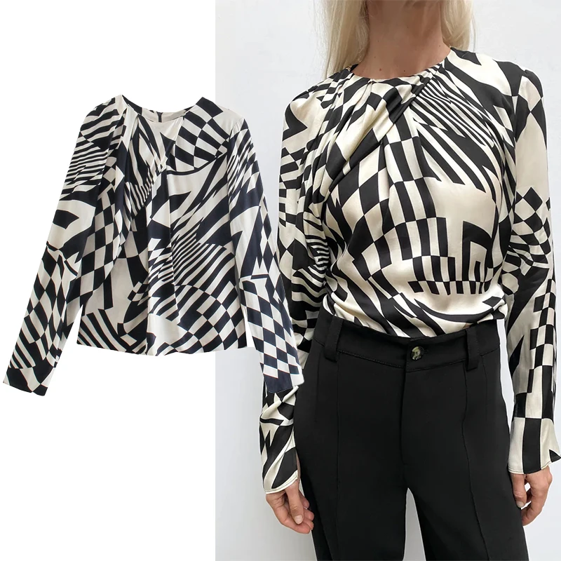 Za Women Casual Blouse Folds Shirts 2021 New Fashion Plaid Printed Pullover T-Shirt Long Sleeve O-neck Female Tops Shirt
Za Women Casual Blouse Folds Shirts 2021 New Fashion Plaid Printed Pullover T-Shirt Long Sleeve O-neck Female Tops Shirt