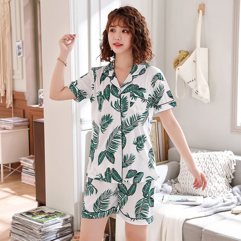 New Pajamas for Women Sweet Buttons Pyjamas Woman Elegant Short Sleeve Short Pant Homewear Ladies Print Sleepwear Sets Pijama
New Pajamas for Women Sweet Buttons Pyjamas Woman Elegant Short Sleeve Short Pant Homewear Ladies Print Sleepwear Sets Pijama