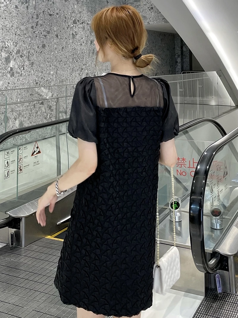 Elegant White Pearl O Neck Midi Dress Ladies Summer Women's Puff Sleeve Pleated Mesh Stitching Halter Mid-length Party Dresses
Elegant White Pearl O Neck Midi Dress Ladies Summer Women's Puff Sleeve Pleated Mesh Stitching Halter Mid-length Party Dresses