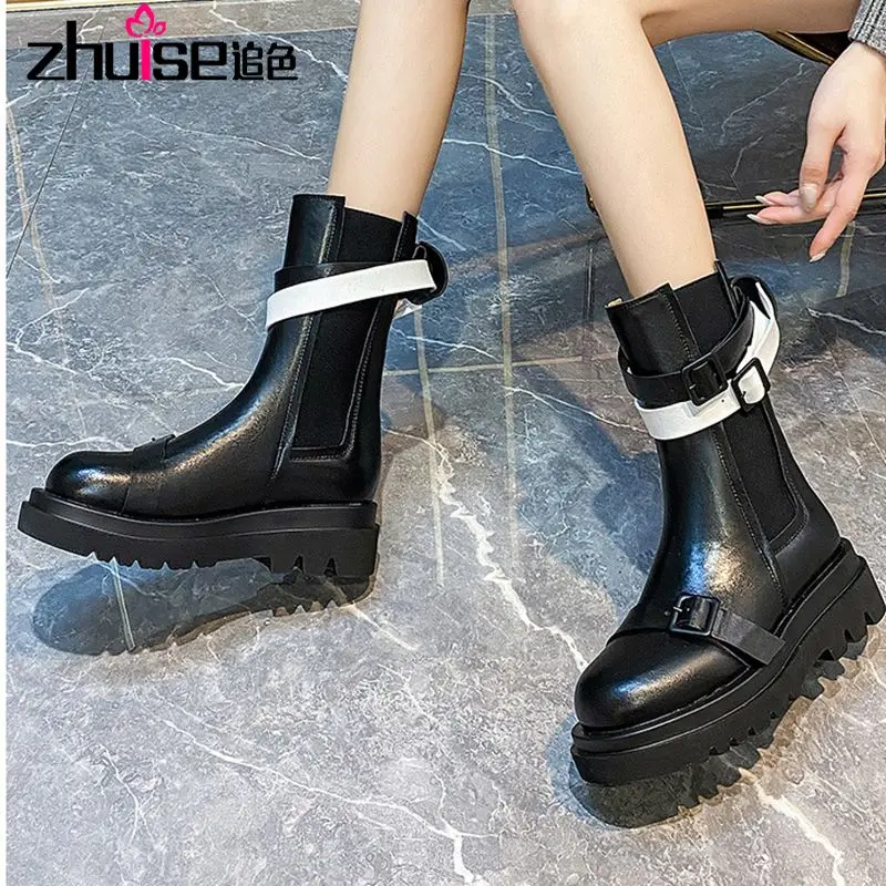 2021 riding boots women's flat-bottomed Chelsea boots new thick bottom belt buckle mid-tube smoke tube boots women
2021 riding boots women's flat-bottomed Chelsea boots new thick bottom belt buckle mid-tube smoke tube boots women